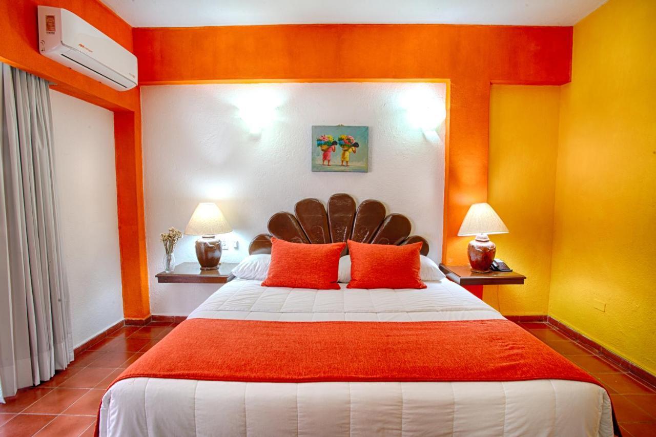 Suites Plaza Del Rio - Family Hotel Malecon Centro Puerto Vallarta Eksteriør bilde