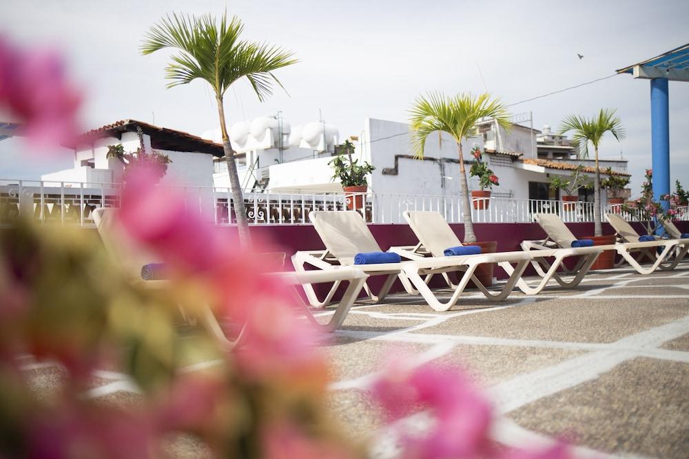 Suites Plaza Del Rio - Family Hotel Malecon Centro Puerto Vallarta Eksteriør bilde