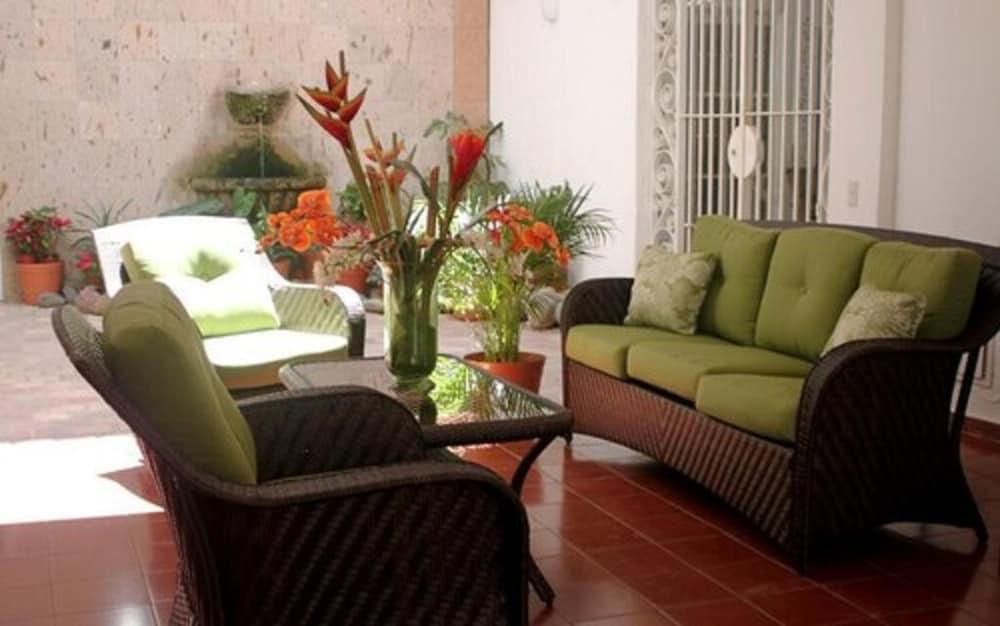 Suites Plaza Del Rio - Family Hotel Malecon Centro Puerto Vallarta Eksteriør bilde