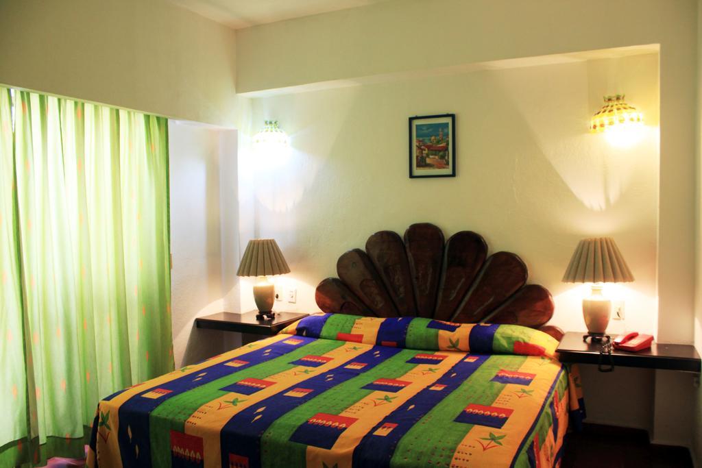 Suites Plaza Del Rio - Family Hotel Malecon Centro Puerto Vallarta Eksteriør bilde